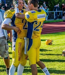 Football hunks 5cd72114f22cd.jpg