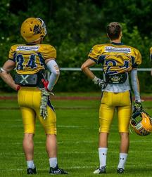 Football hunks 5cd72116aea53.jpg