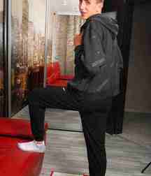 Boy models feet 5cf2cb4d62780.jpg