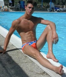 Swimmer beauties 5cf58a3d9c4c2.jpg