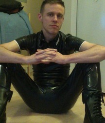 Leather wear 2 5cfa53dd56def.jpg