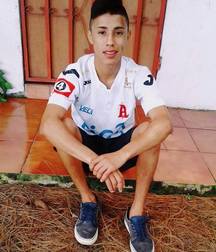 Sneaker boys 7 5cfa7c18c99ef.jpg