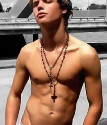 So cute so hot 5cfae45aae104.jpg