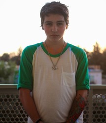 So cute so hot 5cfae47624f9d.jpg