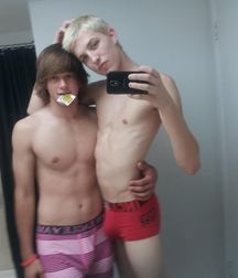 Twinks 107 5cfc3b9e7fbaa.jpg