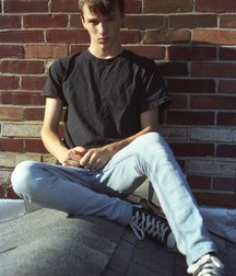 Twinks in converse 5cfc3f42267d4.jpg