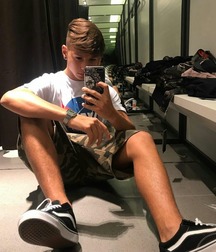 Twinks in converse 5cfc3f4856b72.jpg