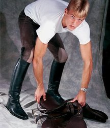 Twinks wear boots 5cfca04688e77.jpg