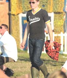 Twinks wear boots 5cfca0addfce1.jpg