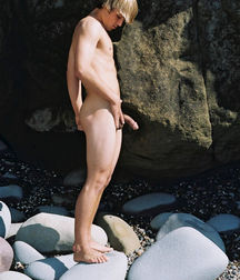 Blond surfer 5cfca5bdd5047.jpg