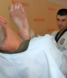 Foot fighters 5cfccdcb60c04.jpg