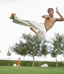 Foot fighters 5cfcce0dbdc9e.jpg