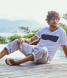 Guys in flip flops 2 5cfcd45e3d5fb.jpg