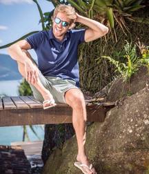 Guys in flip flops 2 5cfcd49e68794.jpg