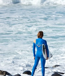 Surfer hotties 2 5cfcd71fa7d2f.jpg