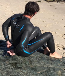 Surfer hotties 2 5cfcd750ab867.png