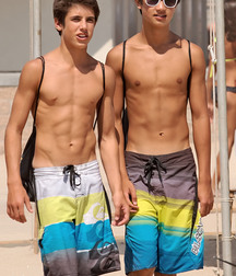Boys making the rules 5cfe1d2dc9ff3.jpg