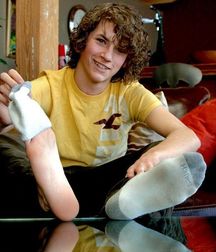 Fall in love to twinks 5cfe5f242668a.jpg