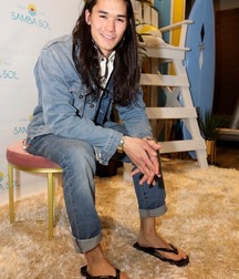 Wanna lick my flip flops 5cff512fb13a3.jpg