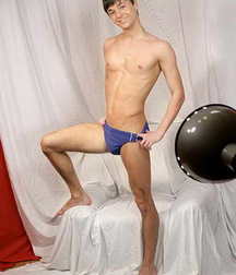 Modelboys feet 2 5cff849bad98b.jpg