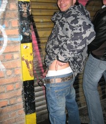 Where to go for a pee 5cff882e2b426.jpg