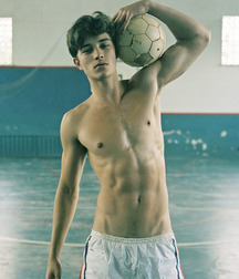 Young and wild 5cffb70d1da49.jpg