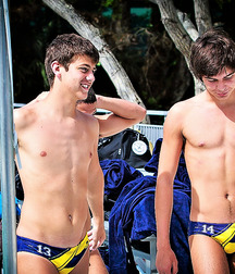 Amazing beach boys 5d000cb8a2cae.jpg