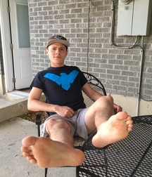 Tasty boyfeet 5d00ebe4032d6.jpg