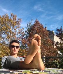 Tasty boyfeet 5d00ec46a7c52.jpg