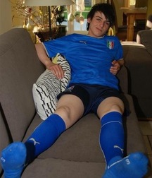 Boys in Socks 5d0135afc91f2.jpg