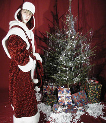 Cody at Christmas 5d01ebd1dae23.jpg