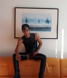 SM Fetish boys 5d01ee7439e03.jpg