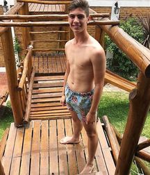 Twinks 112 5d01f0b7b21f4.jpg