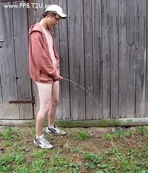 Twinks have to pee 5d01f1263aa92.jpg