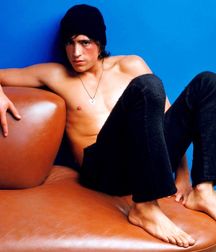 Boy feet 41 5d038e5a8672a.jpg