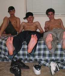 Under teenboys feet 5d04d162ad9c2.jpg