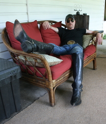 Boys loving boots 5d04d3ee2e256.jpg