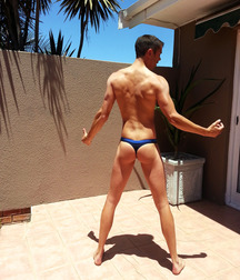 Guys in strings and jockstraps 5d04ef00278d6.jpg