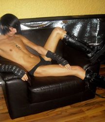 Amazing boot boys 5d06d4fc84486.jpg