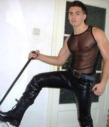 Amazing boot boys 5d06d521b6c06.jpg