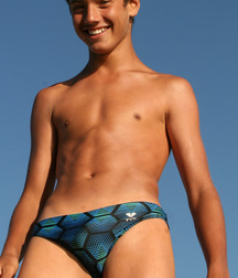 Twinks in sexy speedos 5d081c5a7a4ca.jpg