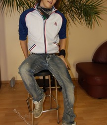 Klint 5d08a947e1e03.jpg