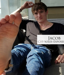 Loving the boys feet 5d090ac4a4c2e.jpg