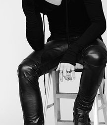 Twinks and jocks loving leather 5d094f9b54249.jpg