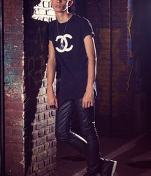 Twinks and jocks loving leather 5d094fc4566c2.jpg