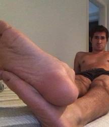Lovin friends feet 5d0a82c4f2ed0.jpg