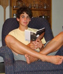 Worship these feet 2 5d0a8c332a7df.jpg