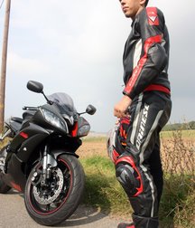 Biker hotties 2 5d0bd843e1530.jpg