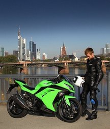 Biker hotties 2 5d0bd84947fab.jpg