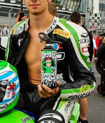 Biker hotties 2 5d0bd86a52366.jpg